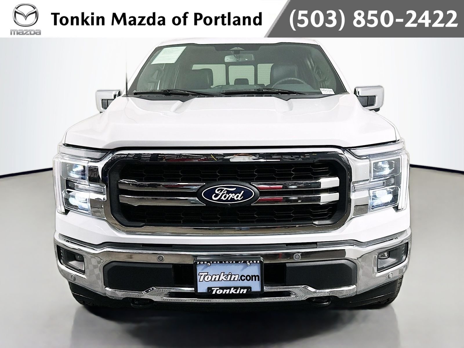Used 2025 Oxford White Ford Lariat image 2