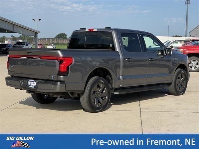 Used 2023 Gray Ford LARIAT image 4