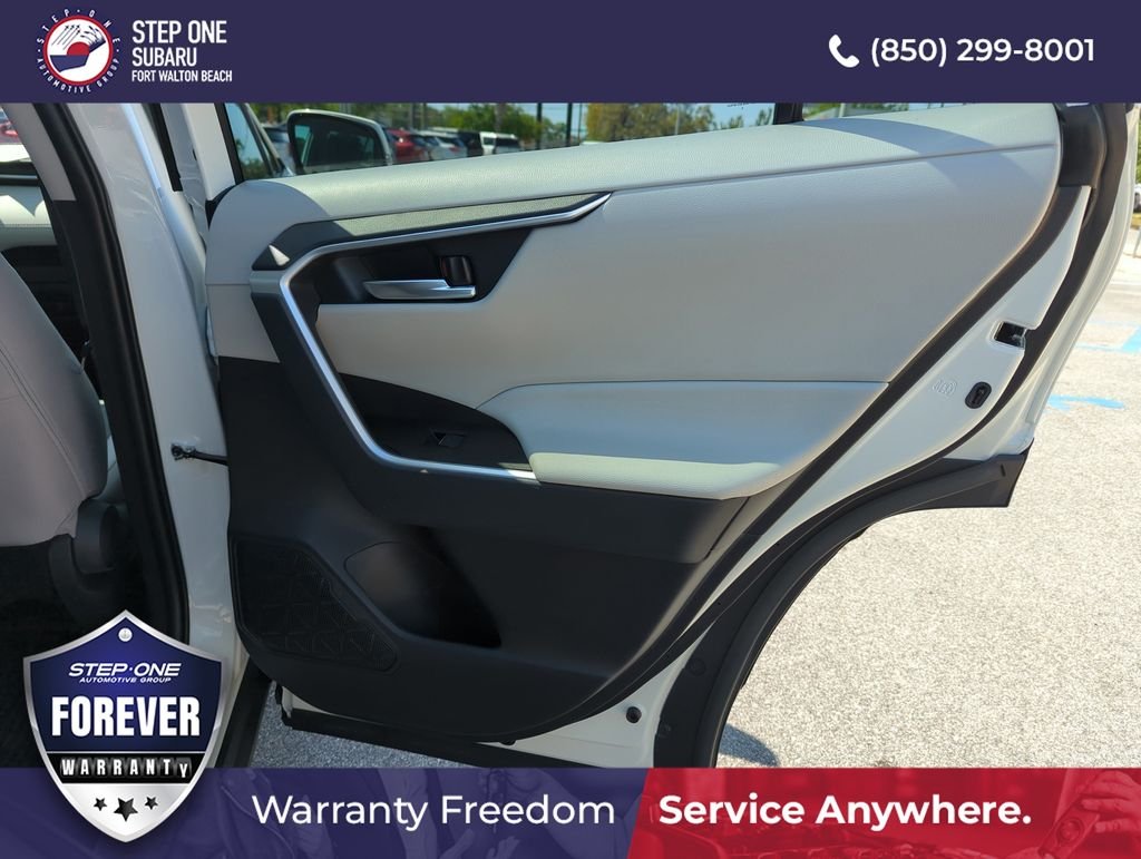 Used 2024 White Toyota XLE image 33