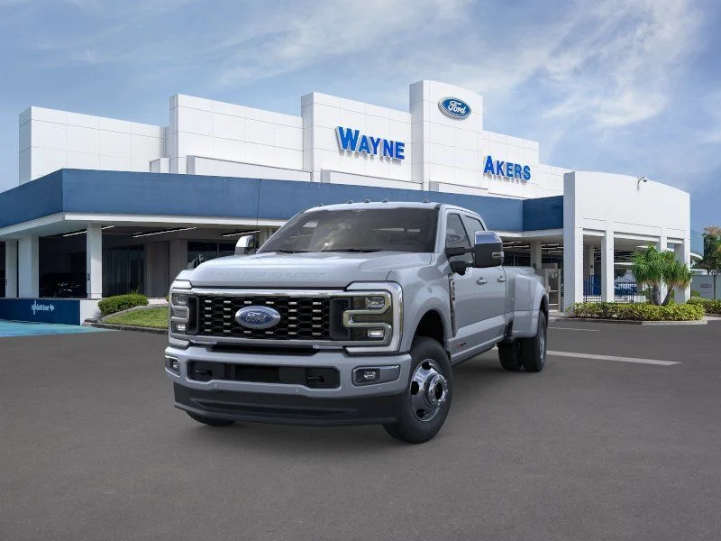New 2026 Glacier Gray Metallic Tri-Coat Ford Platinum image 2