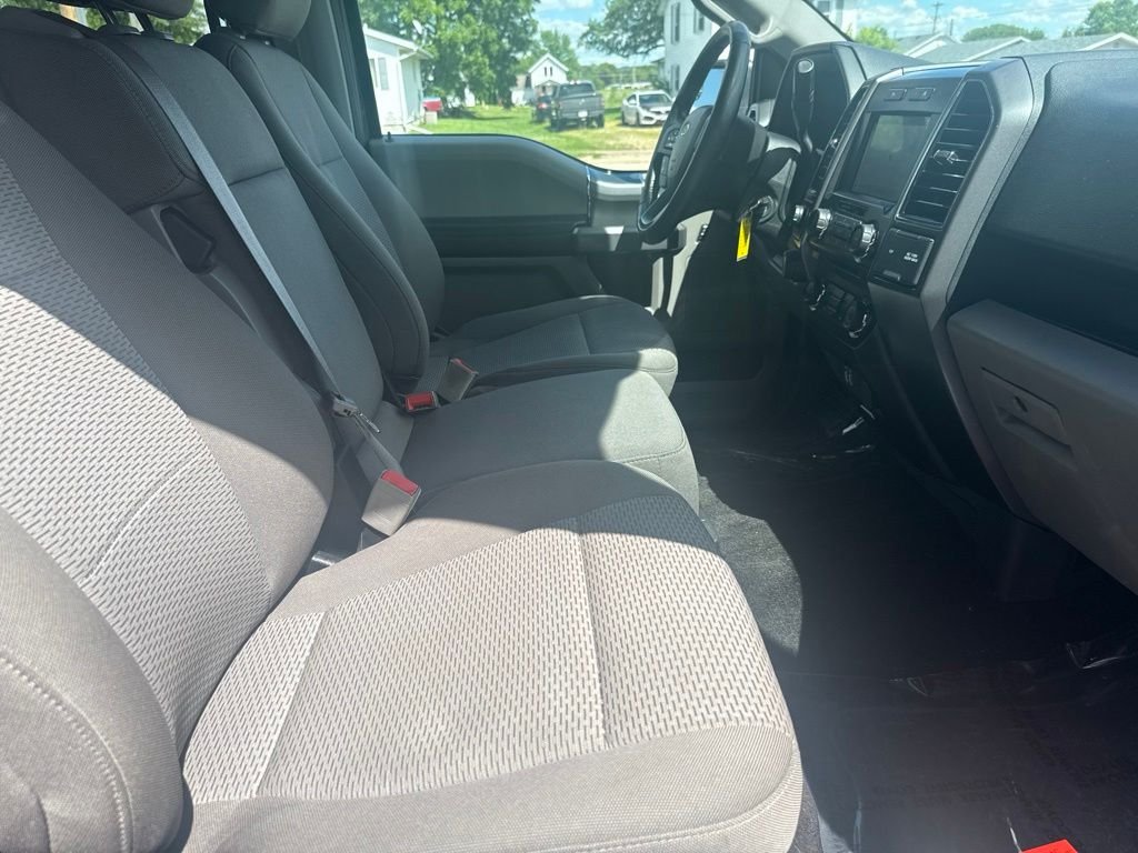Used 2018  Ford XLT image 36