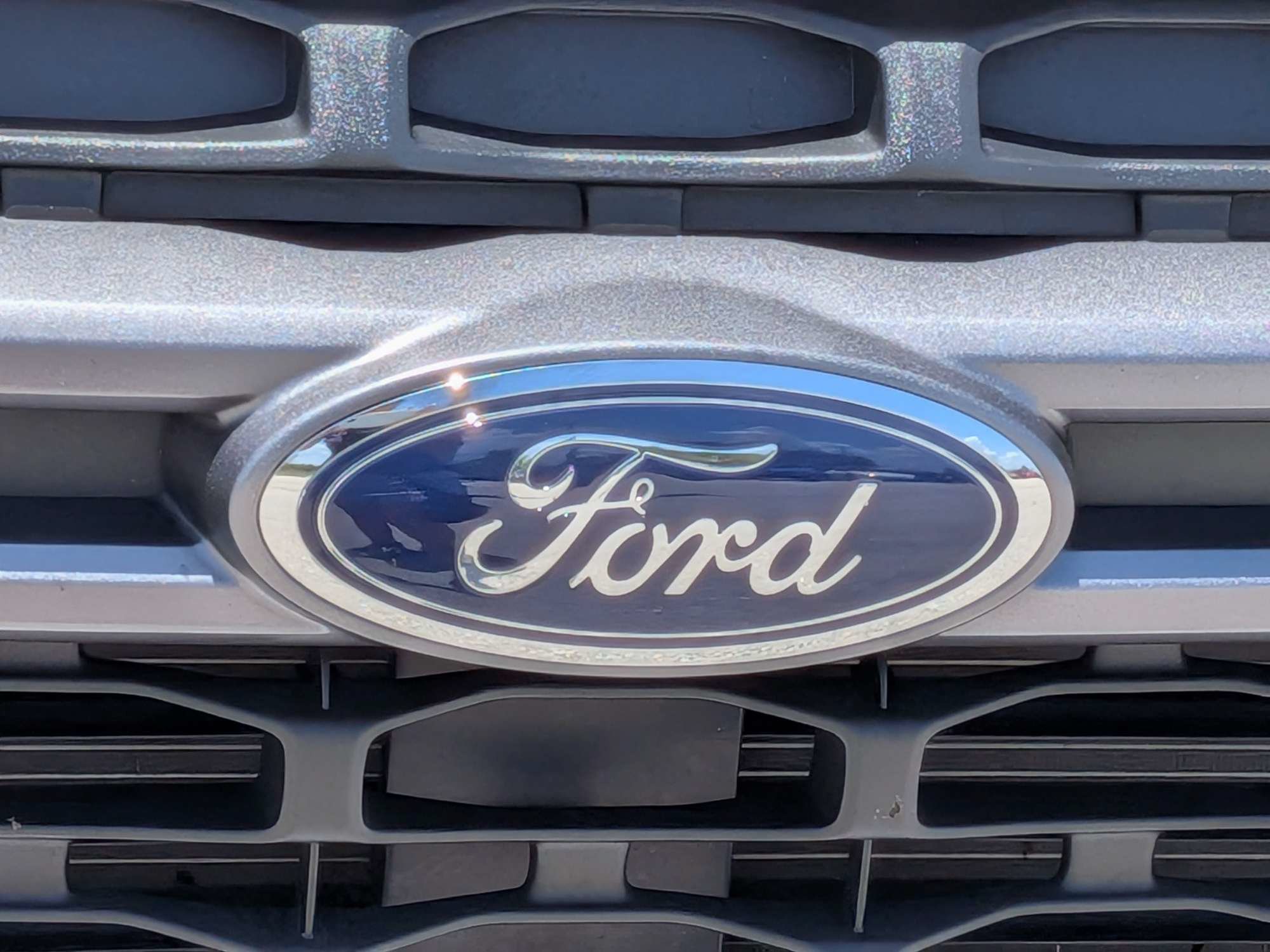 Used 2022 Oxford White Ford XLT image 13