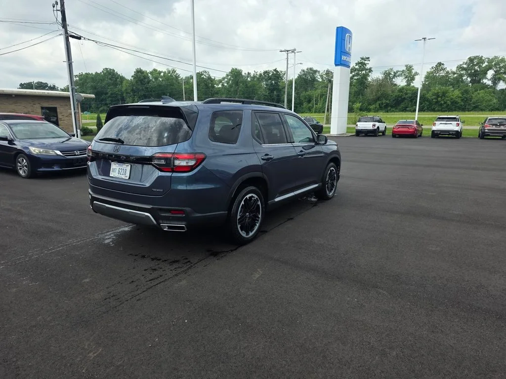 Certified Used 2026 Smoke Blue Pearl Honda Touring image 3