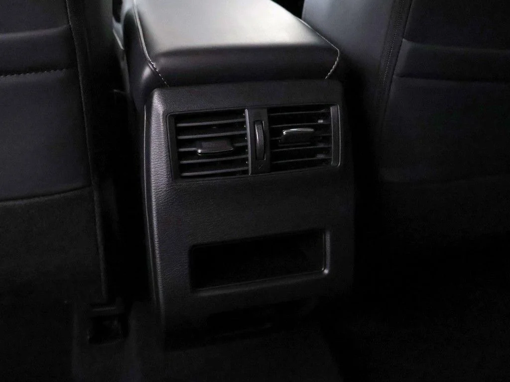 New 2026 Black Mitsubishi SE image 48