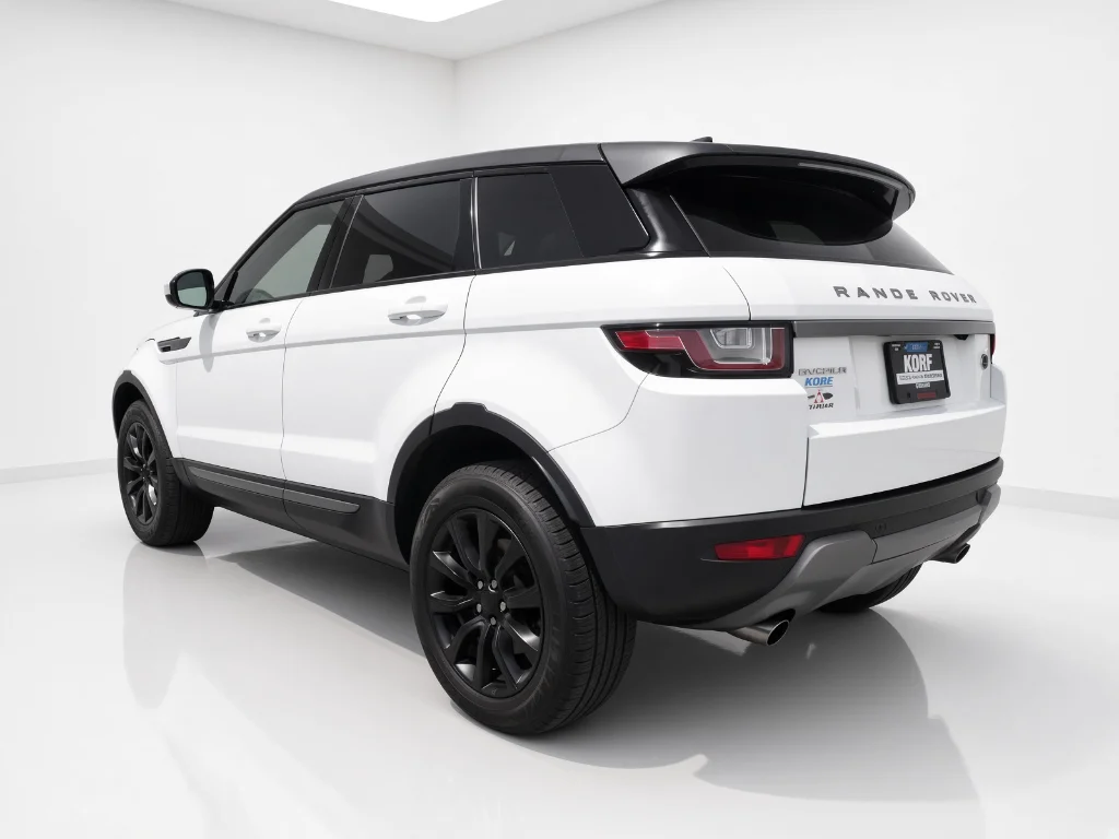 Used 2018 Fuji White Land Rover SE image 7