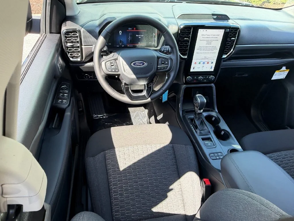 New 2026 Shadow Black Ford XLT image 14