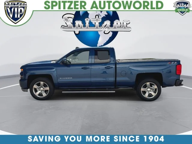 Used 2018 Blue Chevrolet LT image 7