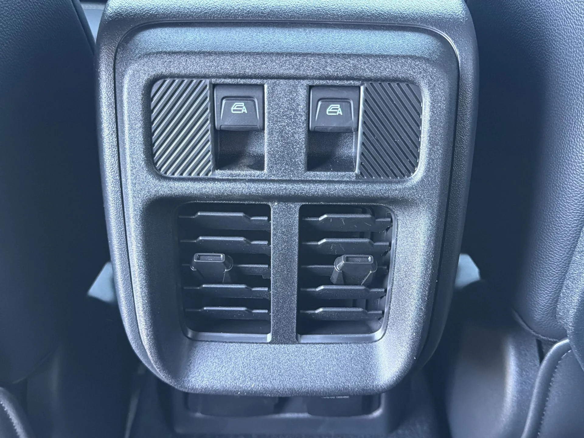 New 2026 Avalanche Gray Ford Badlands® image 25