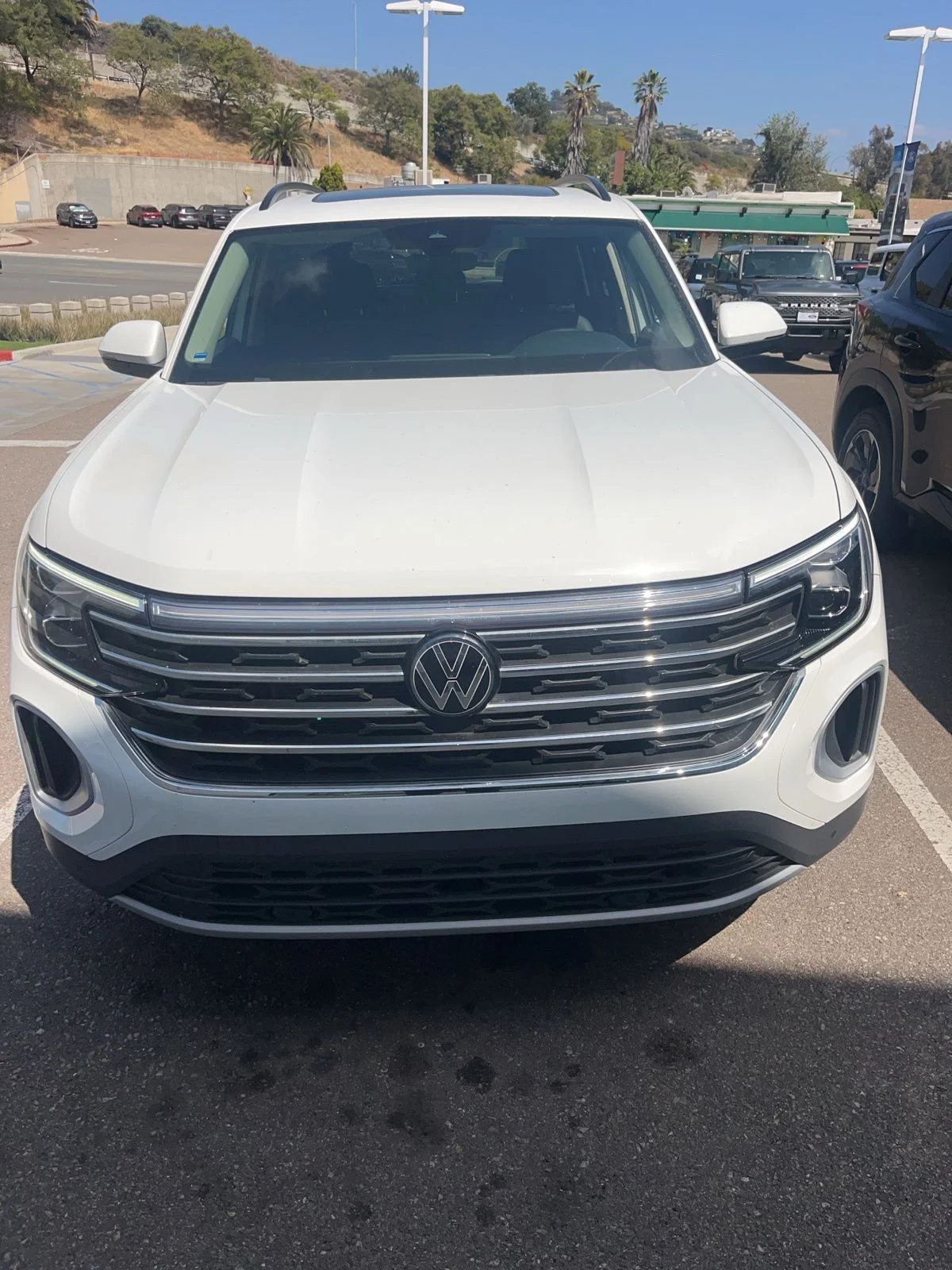 2024 Volkswagen Atlas 2.0T SE w/Tech's photo
