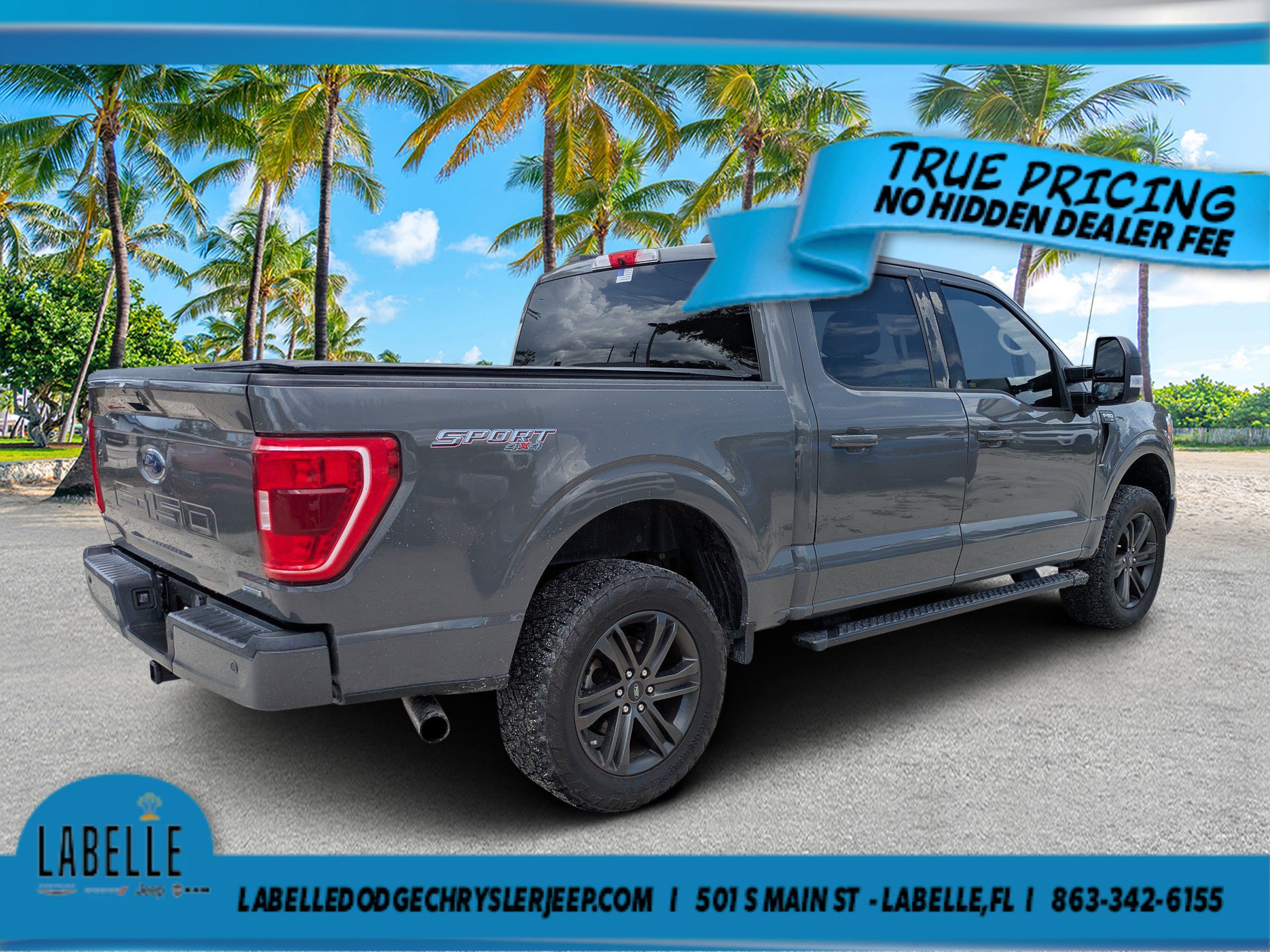 Used 2021  Ford XLT image 3