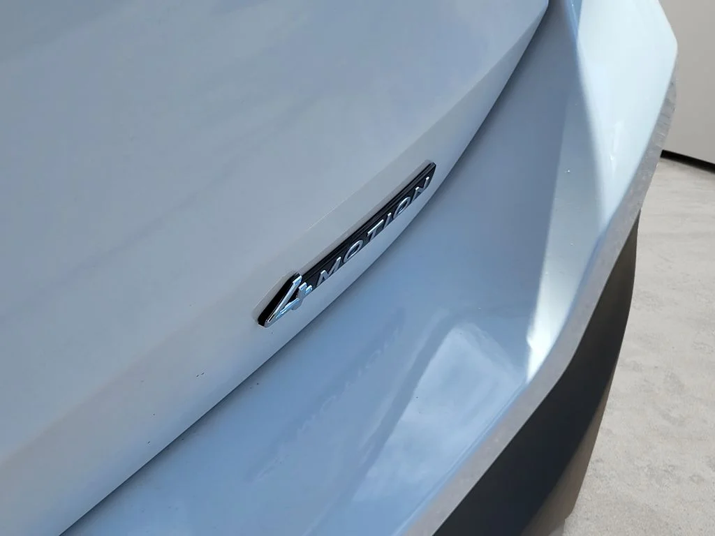 New 2026 Pure White Volkswagen 2.0T S image 22