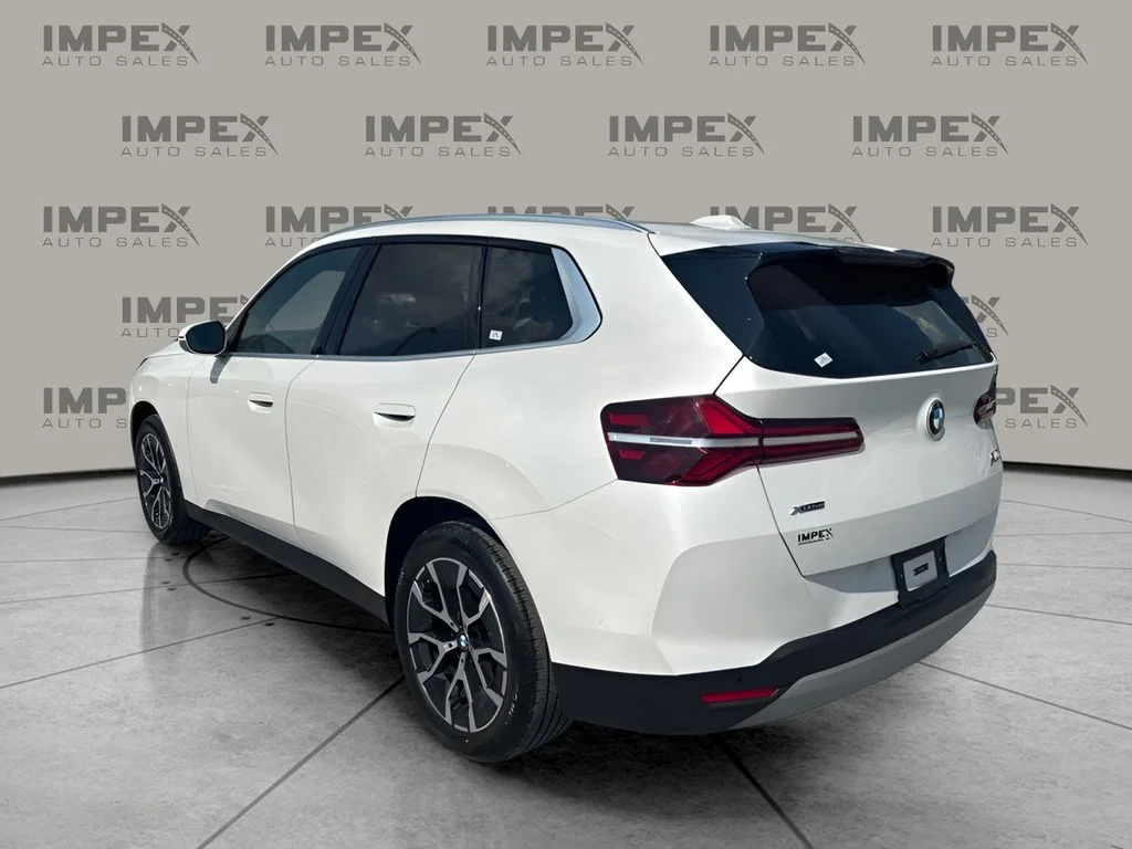 Used 2026 White BMW 30 xDrive image 3