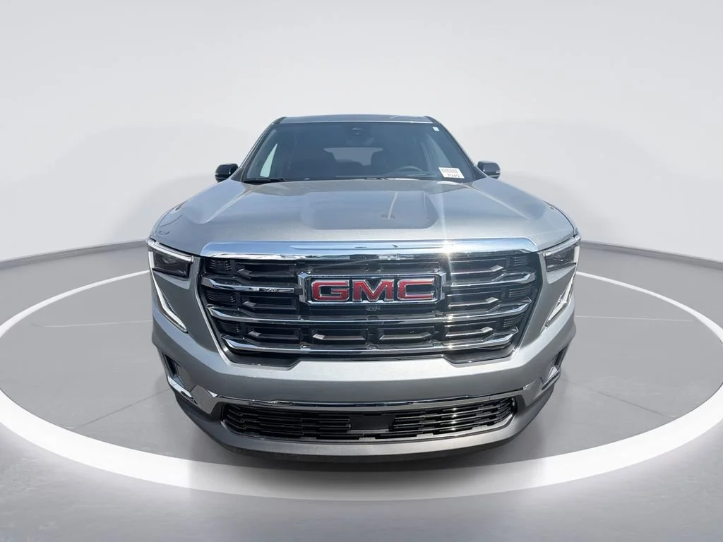 New 2026 Sterling Metallic GMC Elevation image 3