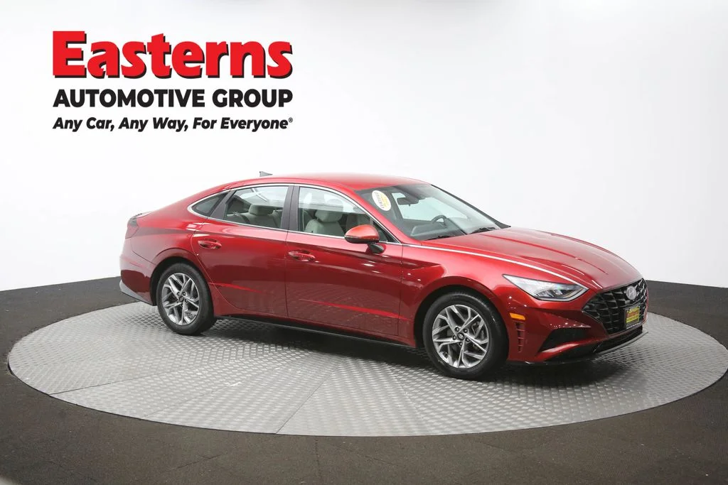 Used 2023 Red Hyundai SEL image 48