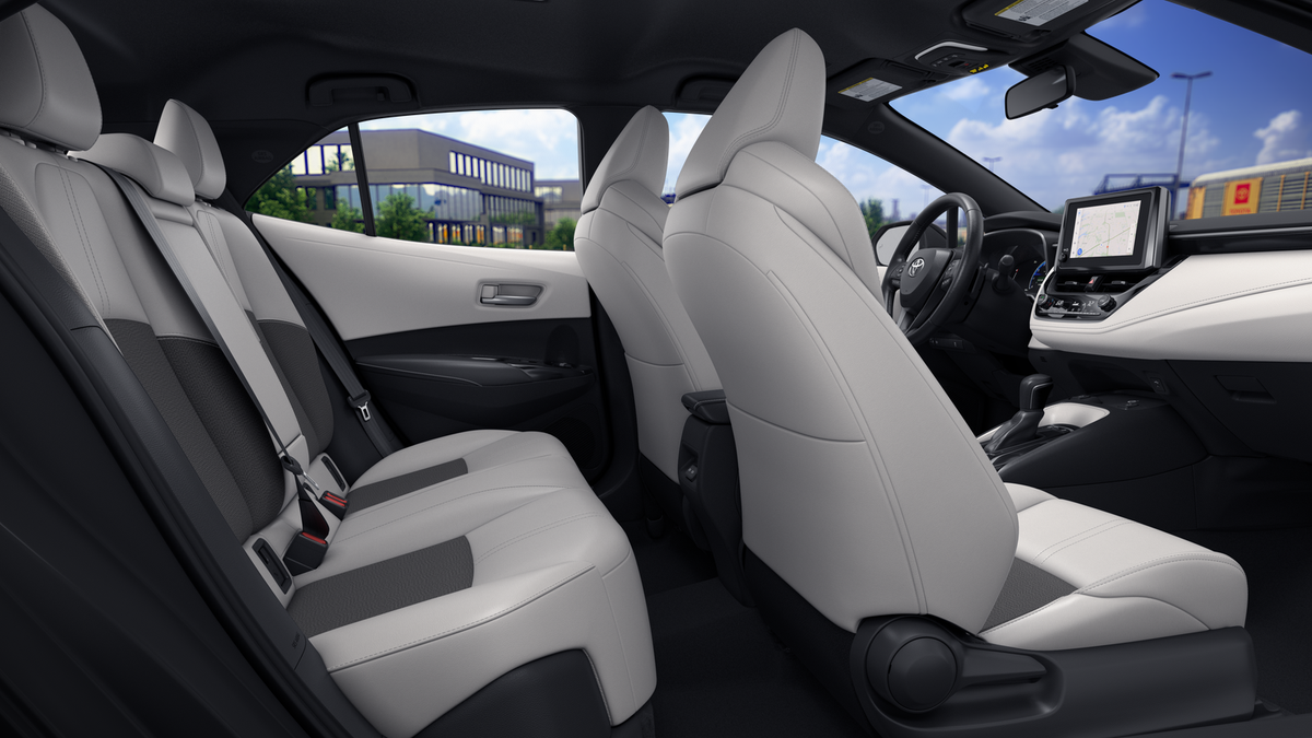 New 2026 Wind Chill Pearl with Midnight Black Metallic roof Toyota XSE image 43
