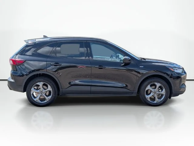 Used 2025 Black Ford ST-Line Select image 6