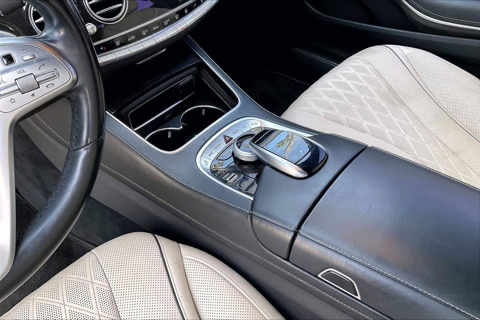 Used 2018 Black Mercedes-Benz S 560 image 16