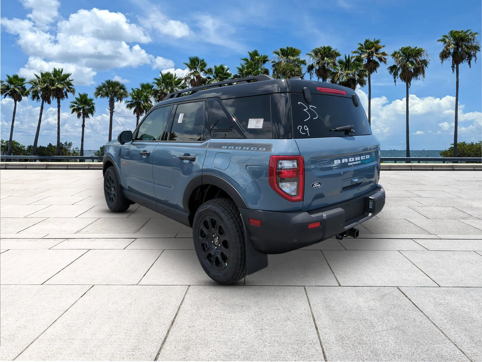 New 2026 Azure Gray Metallic Tri-Coat Ford Badlands® image 5