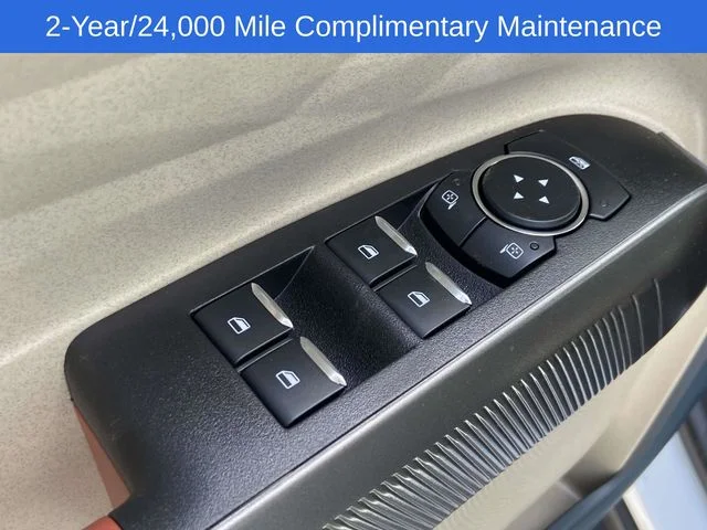 New 2026 Oxford White Ford Lariat® image 15