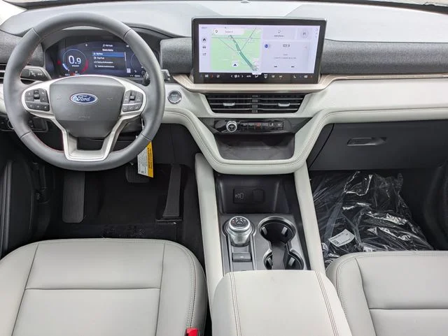 New 2026 Agate Black Metallic Ford Active image 15