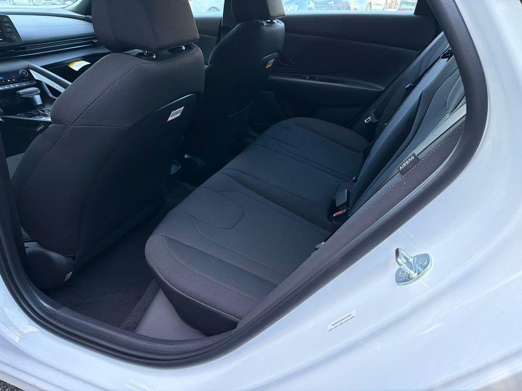 New 2026 White Hyundai SEL Sport image 20