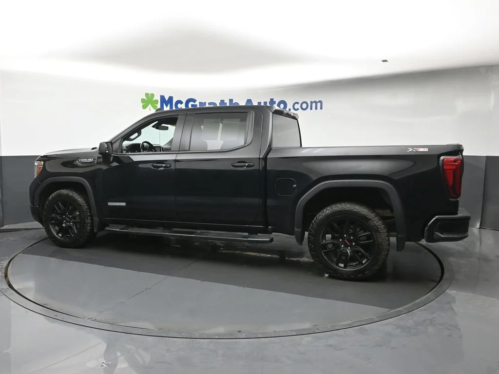 Used 2021 Black GMC Elevation image 22