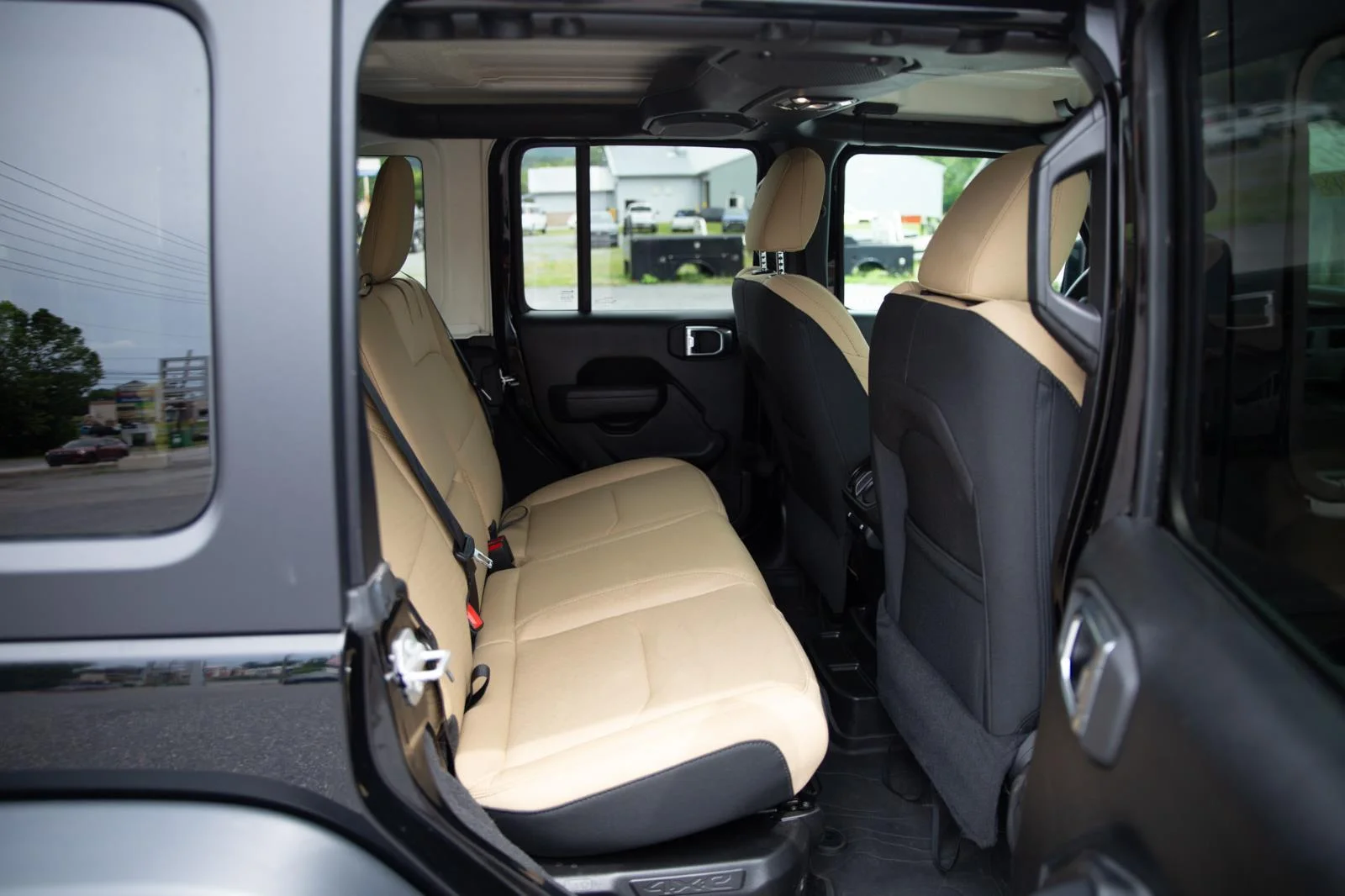 Used 2023 Black Clearcoat Jeep 4X4 image 22