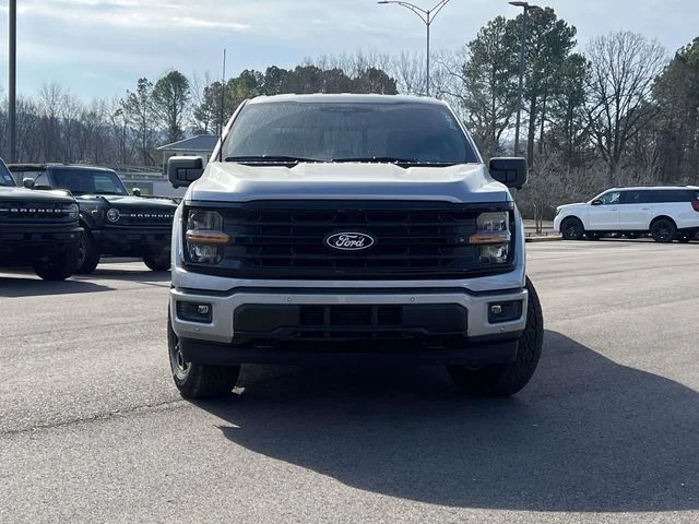 New 2026 Iconic Silver Metallic Ford XLT image 8