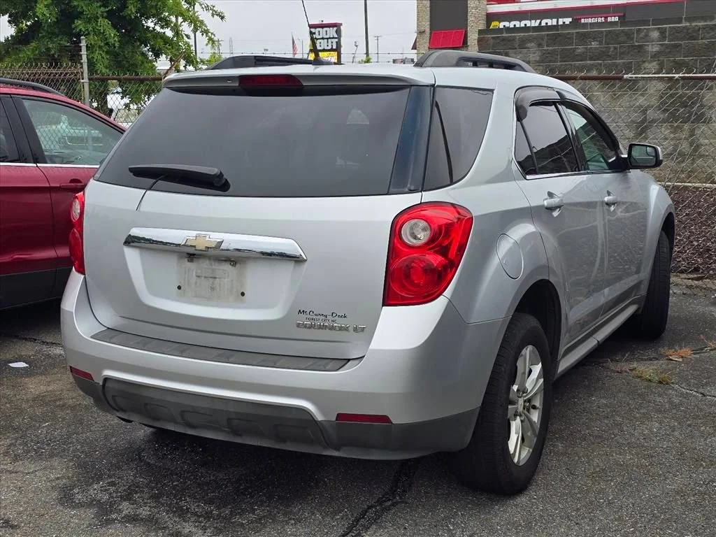 Used 2013 Silver Ice Metallic Chevrolet LT image 11