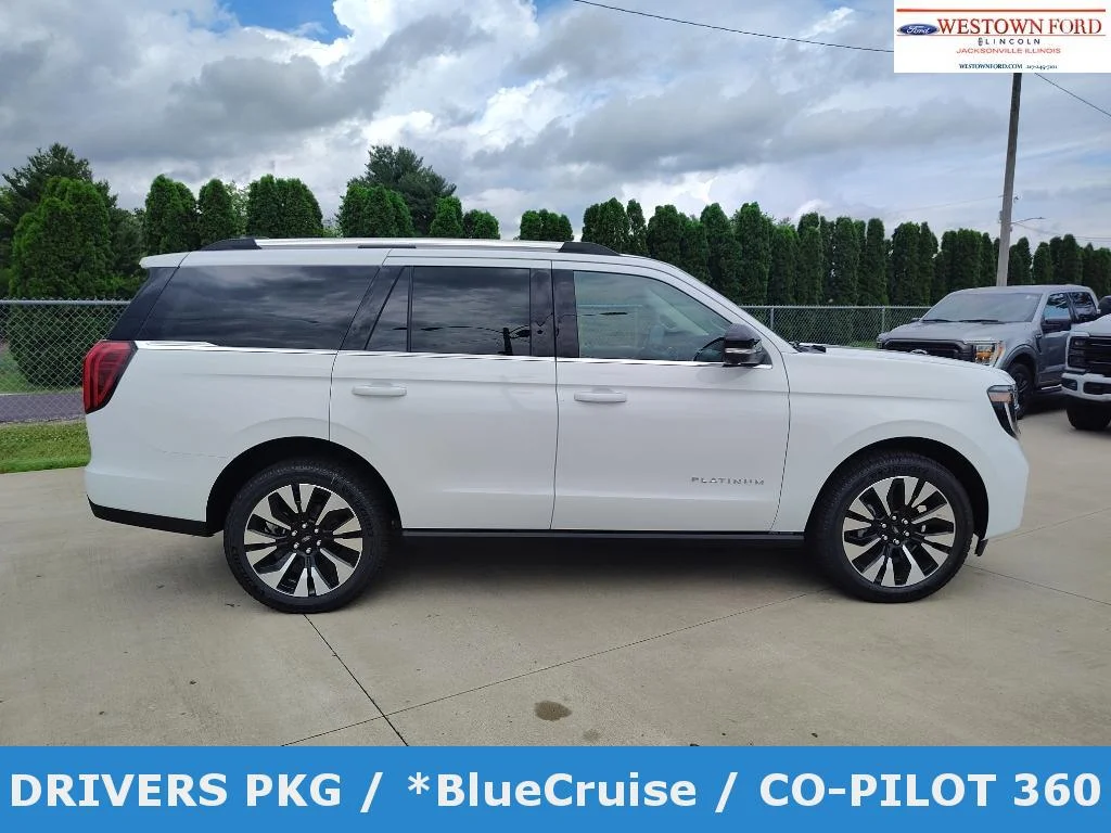 New 2026 Oxford White Ford Platinum® image 4