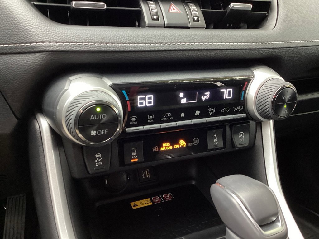 Used 2024 Gray Toyota XLE Premium image 16