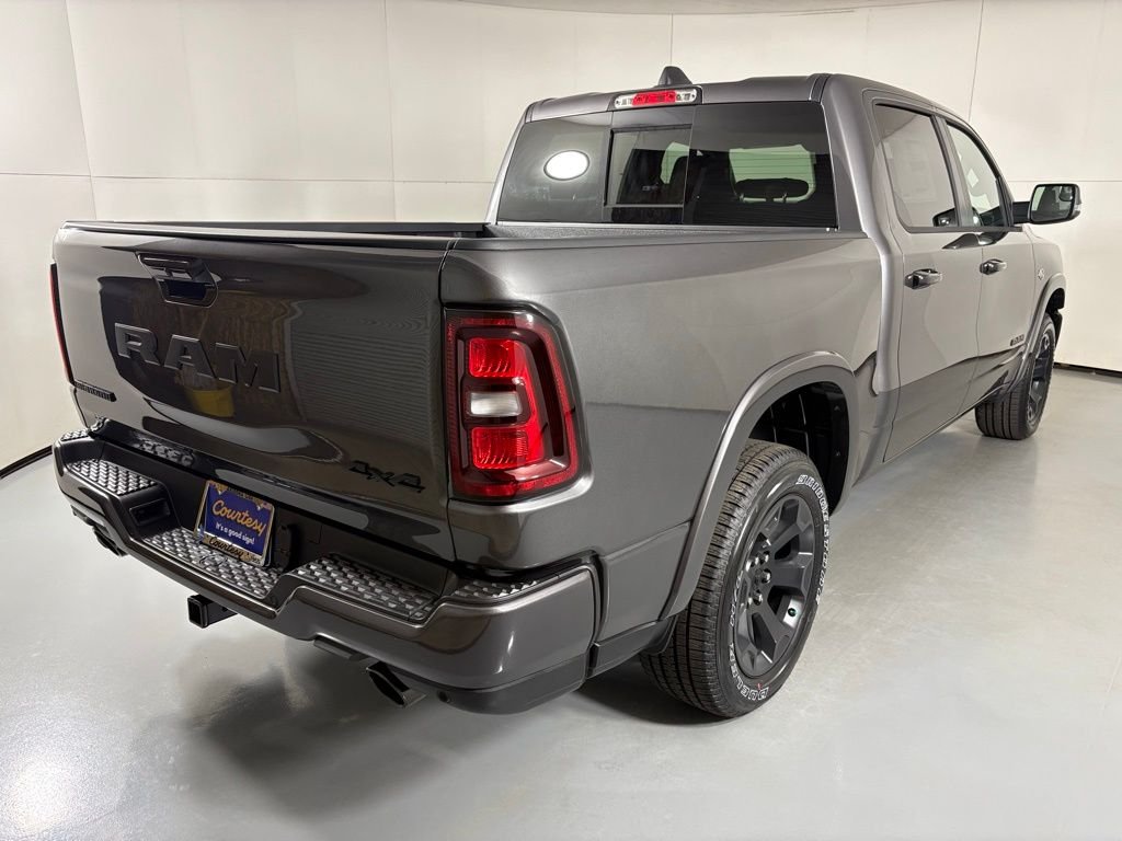 New 2026 Granite Crystal Metallic Clearcoat RAM Big Horn/Lone Star image 8