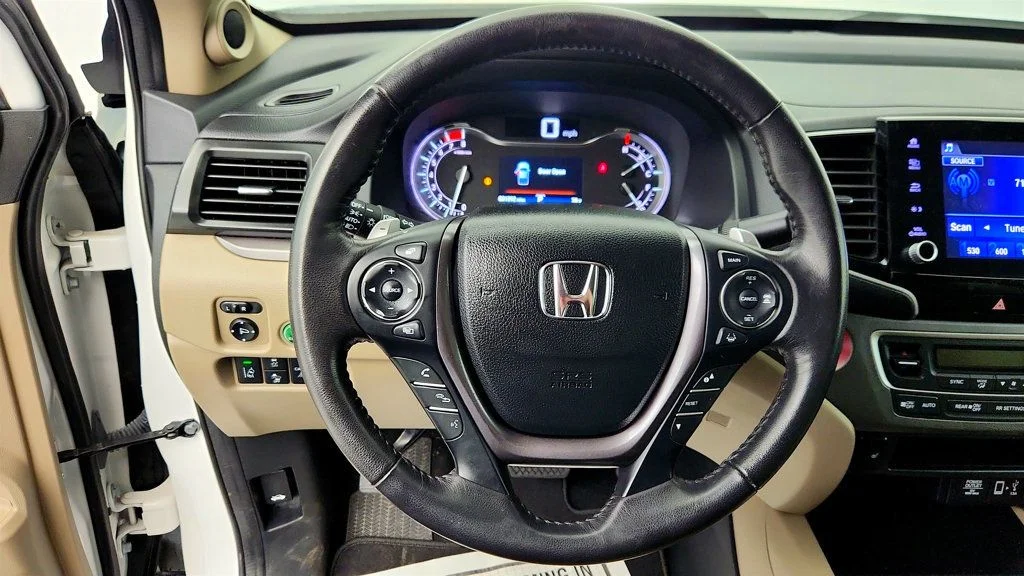 Used 2023 Platinum White Pearl Honda RTL AWD image 14