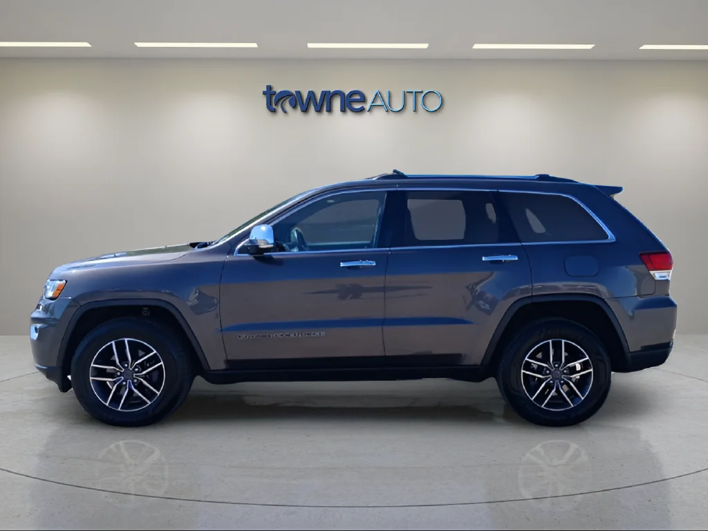 Used 2020 Gray Jeep Limited image 3