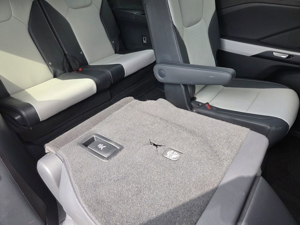 Certified Used 2025 CELESTIAL SILVER Lexus 500h F SPORT Premium image 6