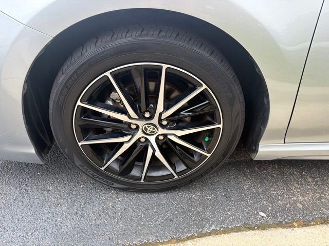 Used 2024 Silver Toyota SE image 5