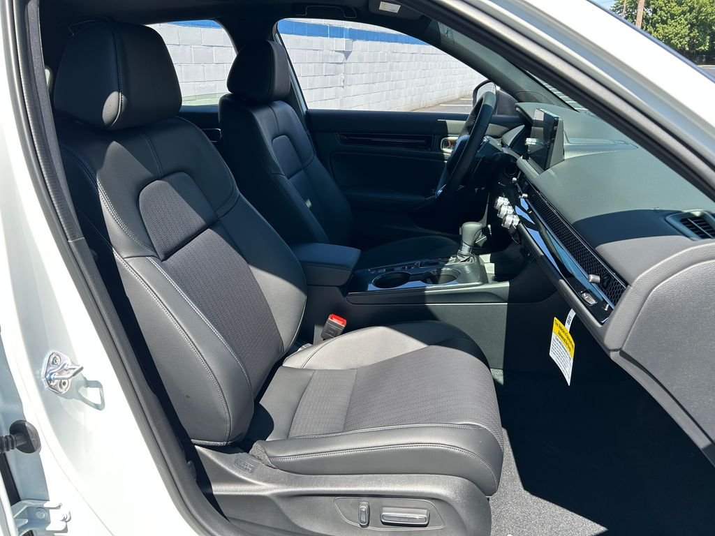 2026 Honda Civic Hatchback Sport Touring - Photo 24