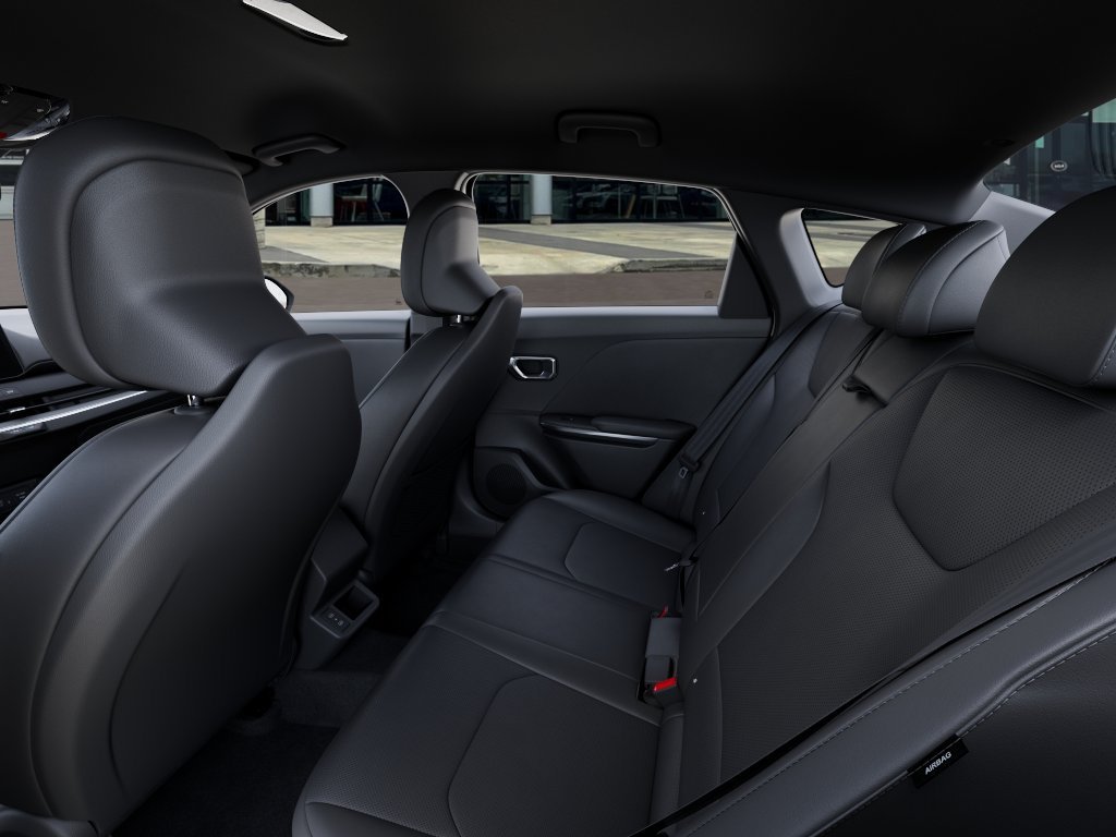 New 2026 Snow White Pearl Kia EX image 18