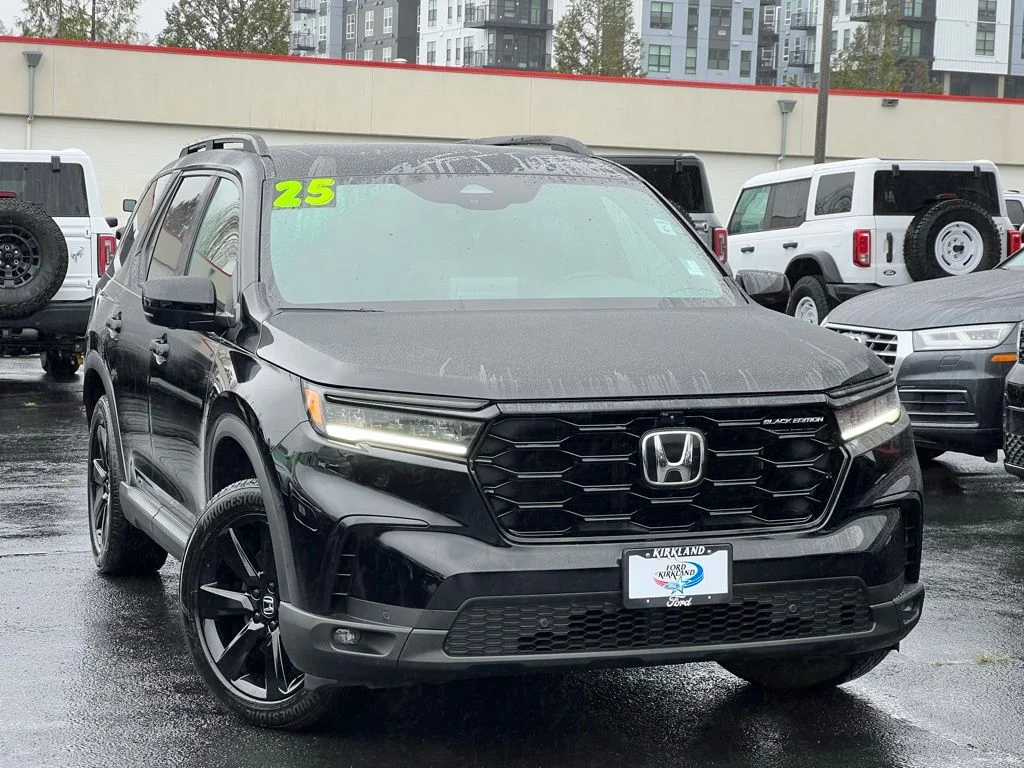 2025 Honda Pilot Black Edition AWD's photo