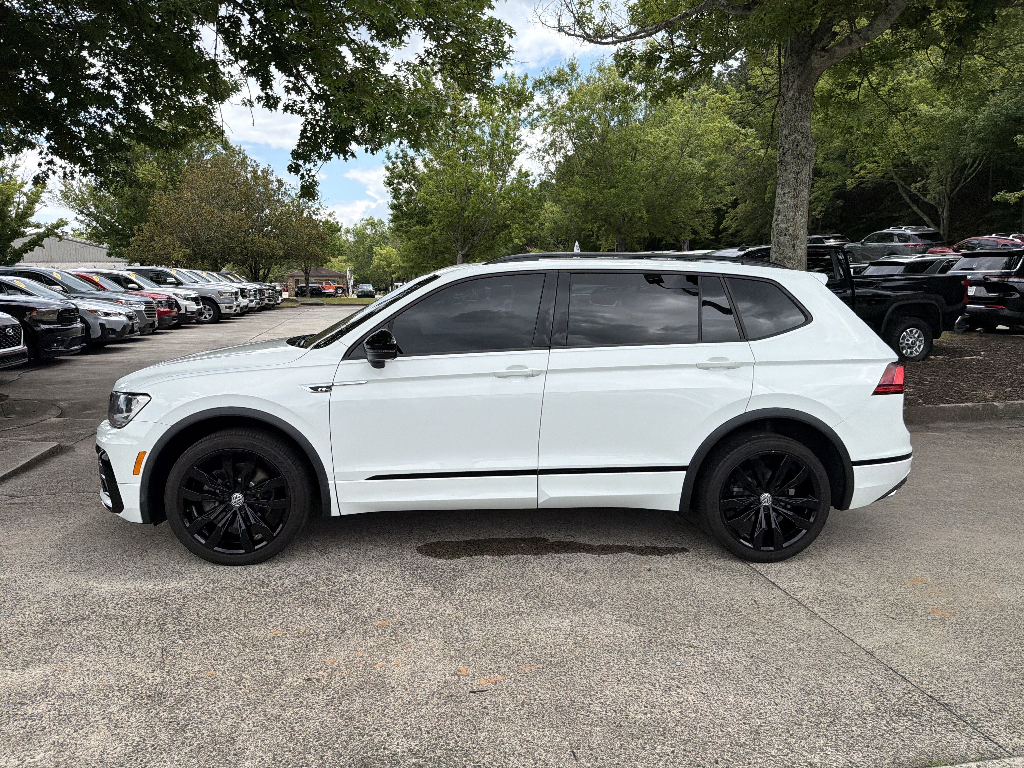 Used 2021 Pure White Volkswagen SE R-Line Black image 4