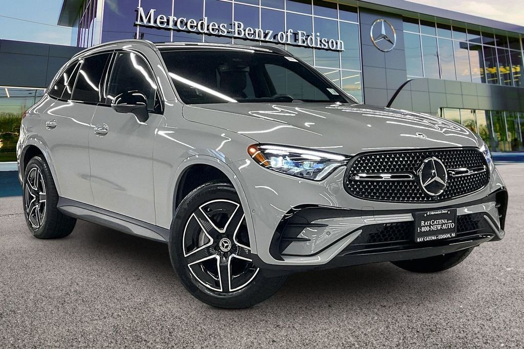 Used 2026 Gray Mercedes-Benz GLC 300 image 1