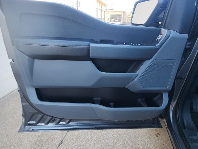 Used 2022 Gray Ford XLT image 19