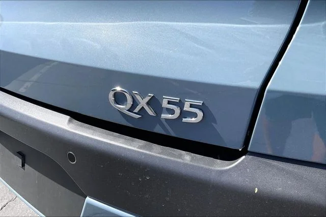 2025 INFINITI QX55 Essential - Photo 13