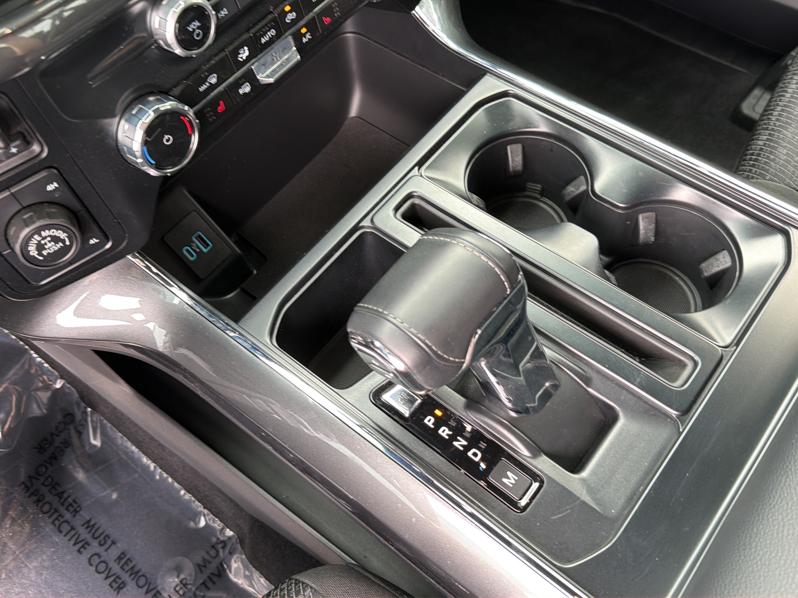 Used 2023 Gray Metallic Ford XLT image 26