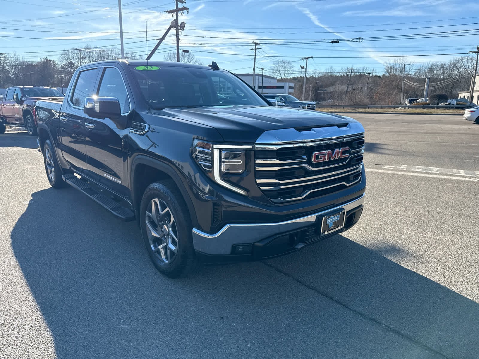2022 GMC Sierra 1500 SLT - Photo 7