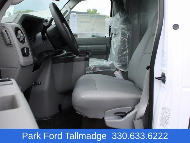 New 2026 Oxford White Ford Base image 11