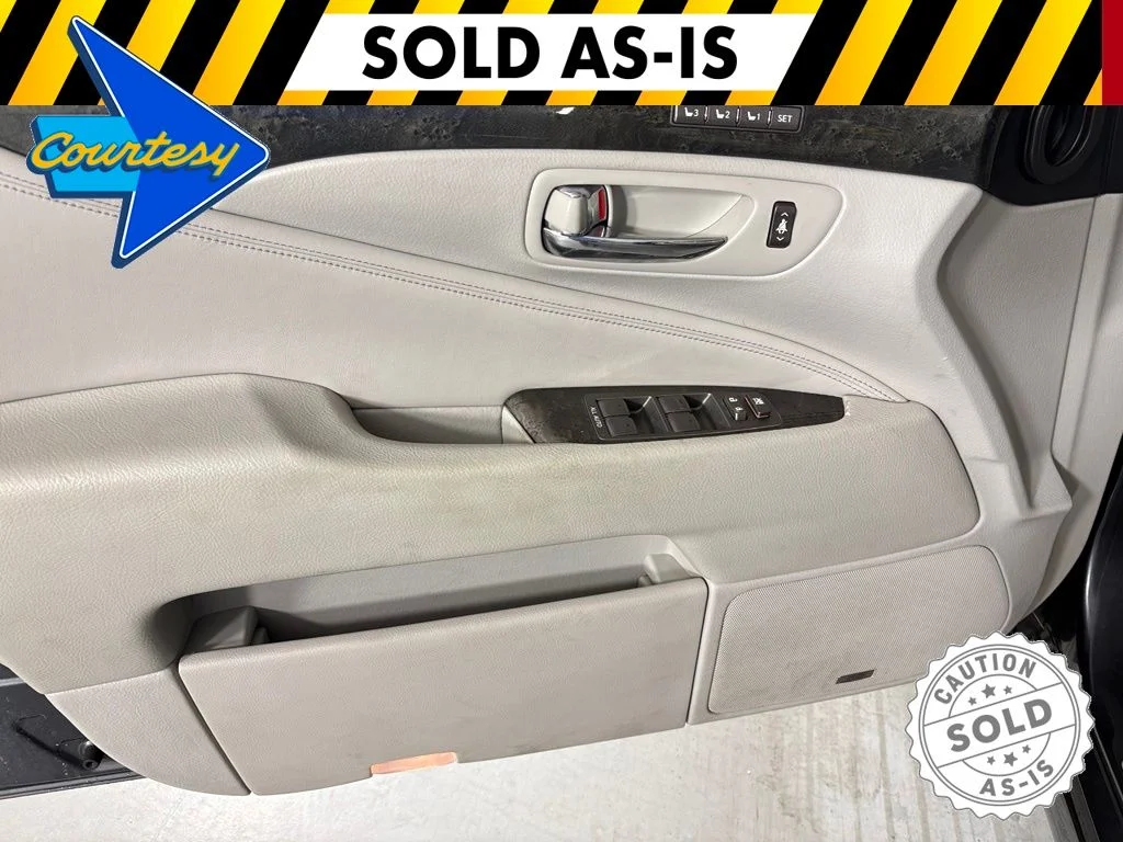 Certified Used 2010  Lexus 460 image 13
