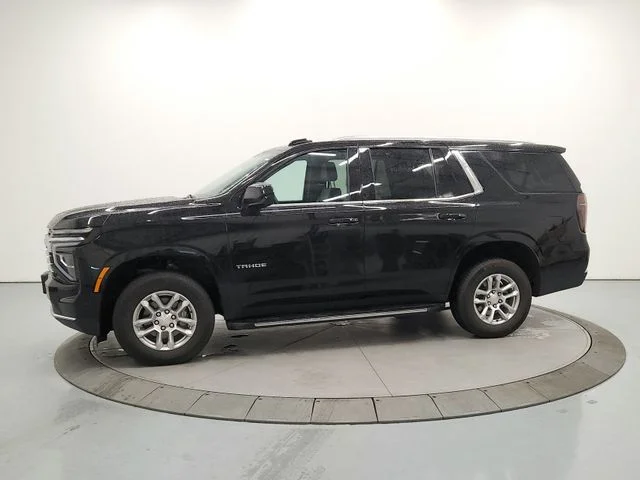 Used 2025 Black Chevrolet LT image 4