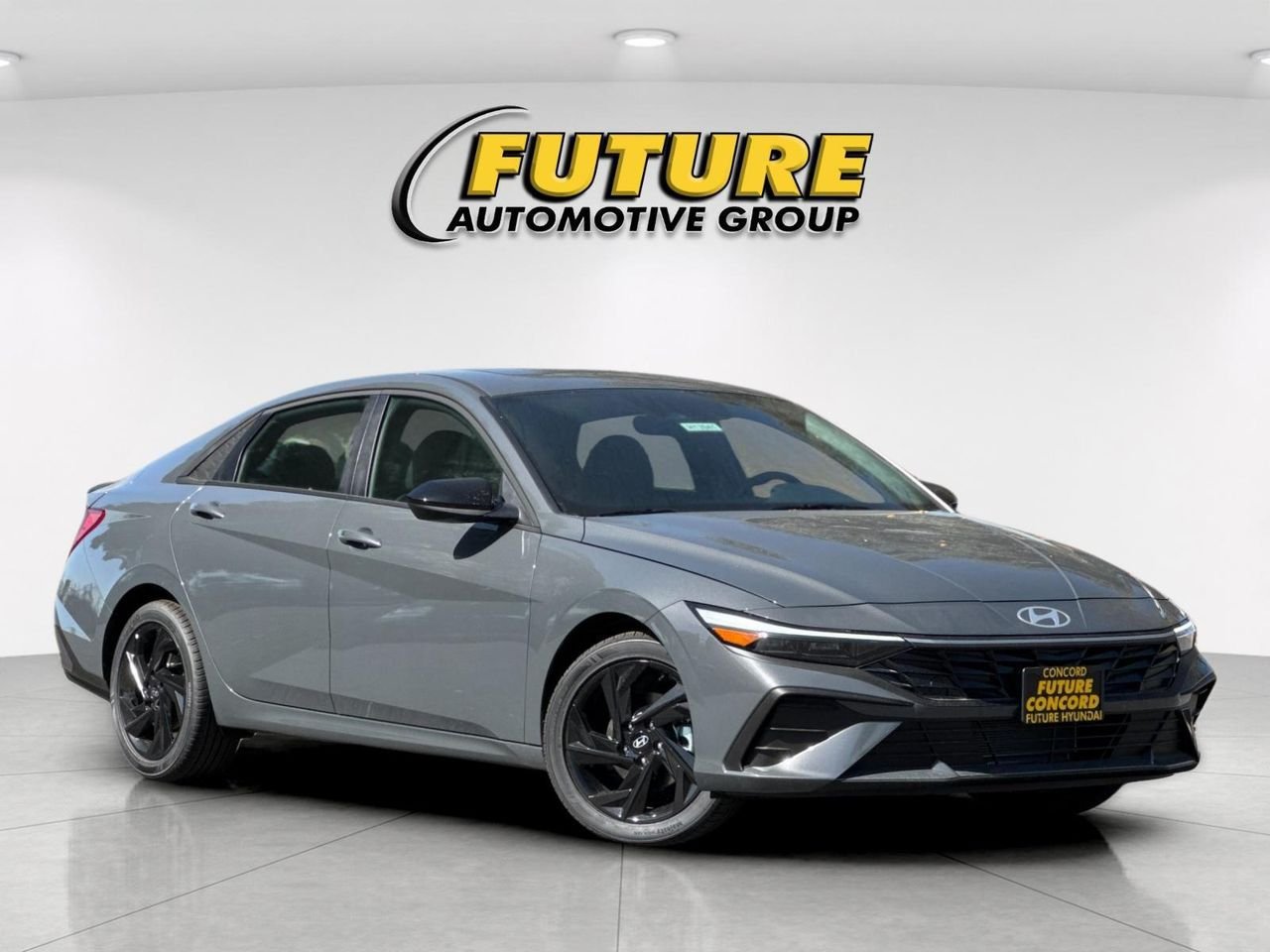 New 2026 Gray Hyundai SEL Sport Plus image 1