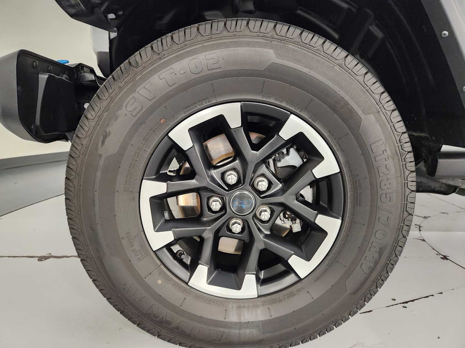 Used 2024 Bright White Clearcoat Jeep Rubicon image 8